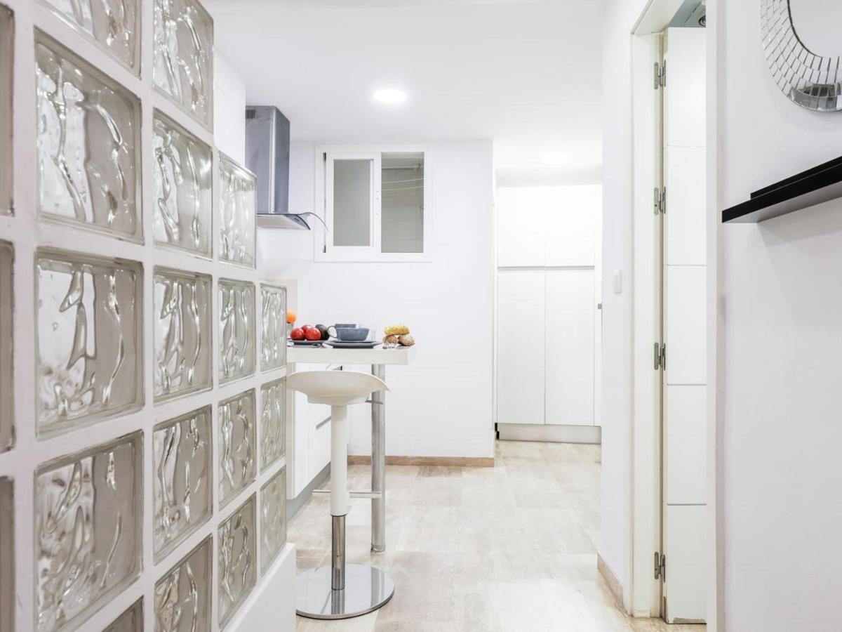Bonito Apt En Cadiz Centro Renovado Exterior photo